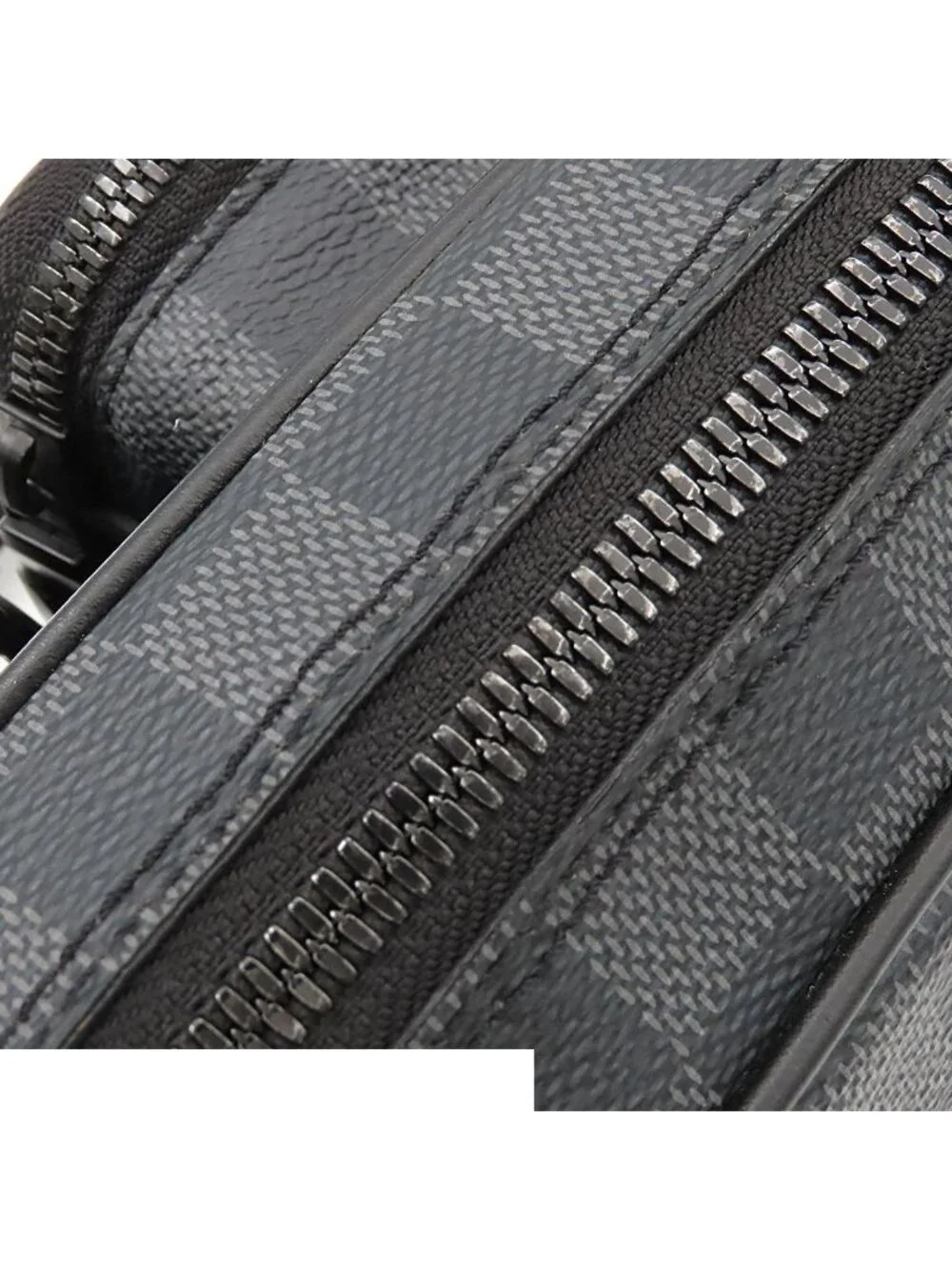Louis Vuitton Utility Messenger Shoulder Bag Black Damier Graphite
